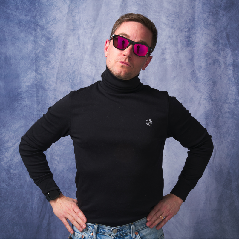 / HDPV Polarized Red | photo_of_person.JPG | The Exec Highball, polarized sunglasses from Pit Viper